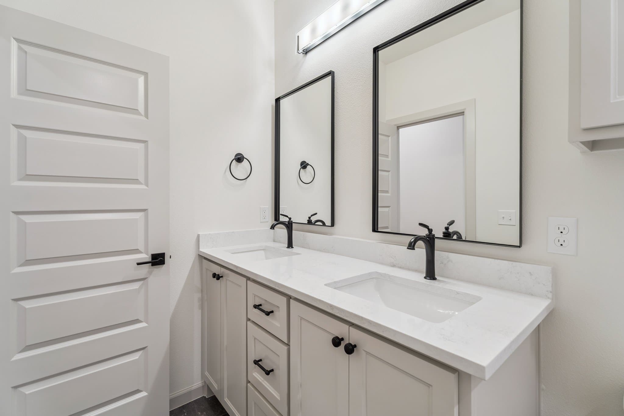 4406 S. 181st E. Ave. photo 46