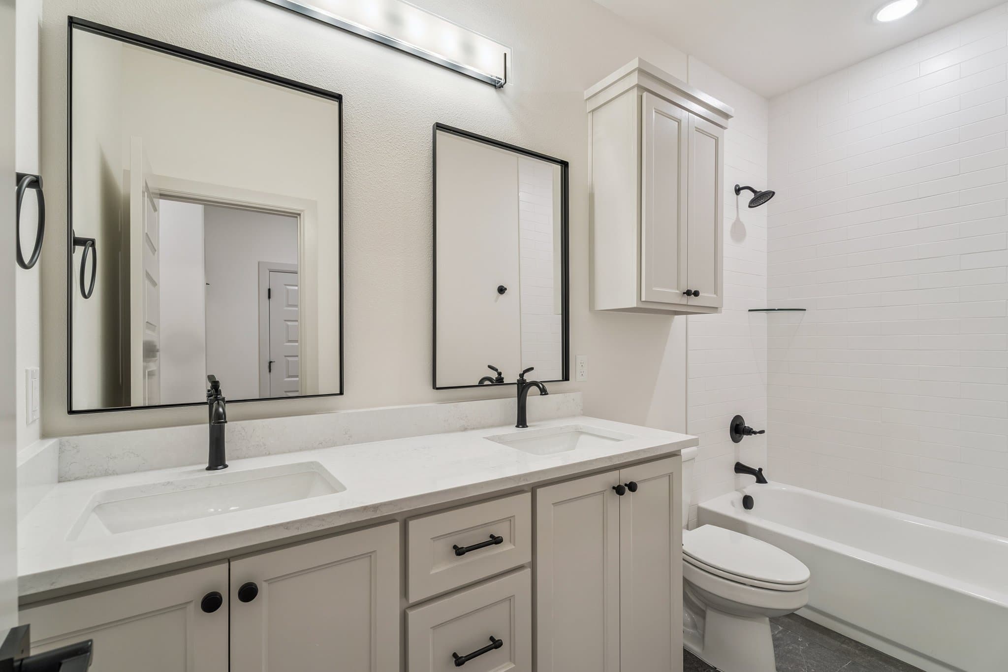 4406 S. 181st E. Ave. photo 45